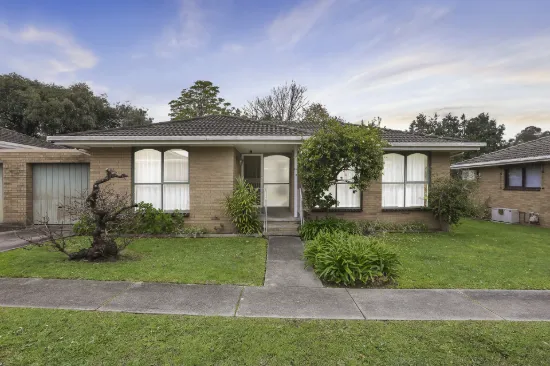 8/23 William Road, Croydon, Vic 3136