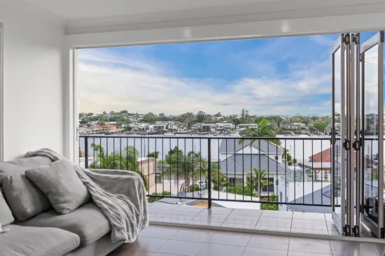8/24 Crescent Road, Hamilton, Qld 4007