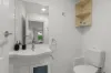 8/24 Crescent Road, Hamilton, Qld 4007-Image