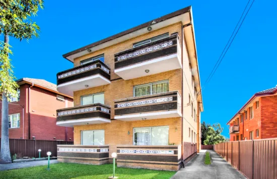 8/3 Seventh Avenue, Campsie NSW 2194-Image