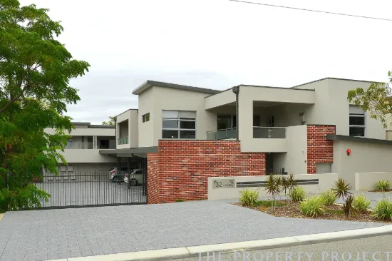 8/32 Halley Street, Innaloo, WA 6018