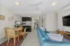 8/35 Crown Street, Holland Park West, Qld 4121
