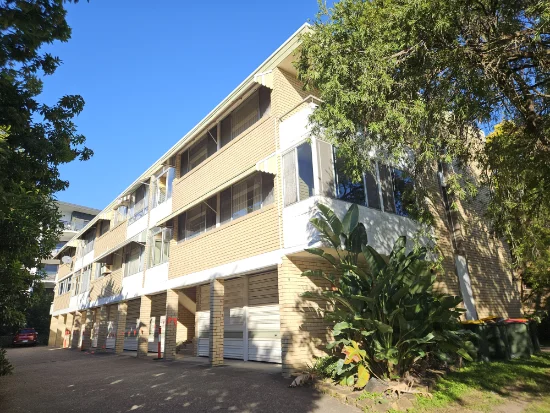 8/39 Le Geyt Street, Windsor, Qld 4030