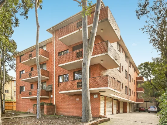 8/39 Neil Street, Merrylands, NSW 2160