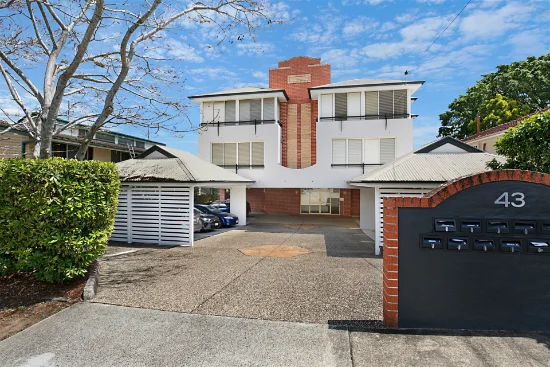 8/43 Galway Street, Greenslopes, Qld 4120