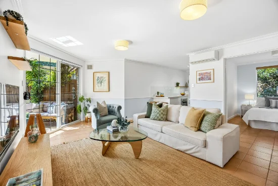 8/6 Stuart Street, Mosman Park, WA 6012