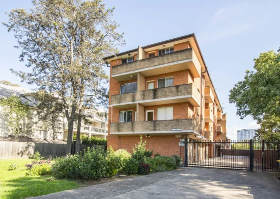 8/7 First Street, Kingswood, NSW 2747
