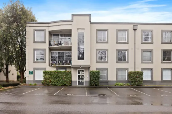 8/7 Warley Road, Malvern East VIC 3145-Image