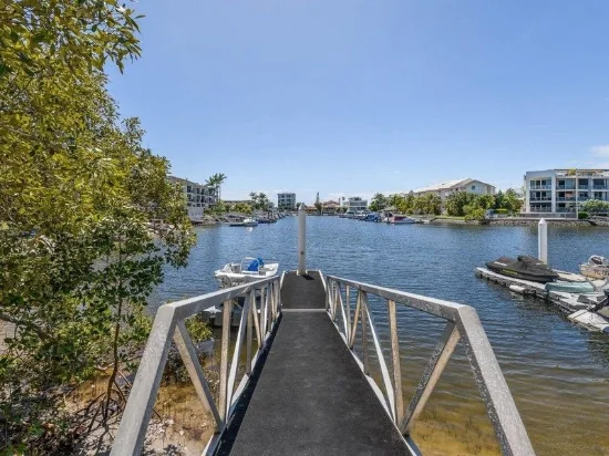 8/89-91 Bayview Street, Runaway Bay QLD 4216-Image