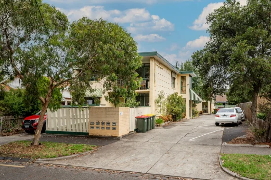 8/99 Glass St, Essendon, Vic 3040