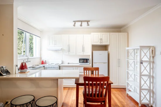 8/99 Glass St, Essendon, Vic 3040-Image
