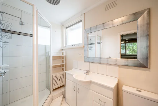 8/99 Glass St, Essendon, Vic 3040-Image