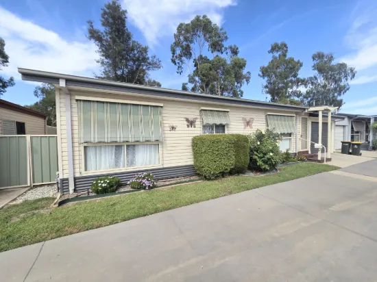 8 Murray Haven Drive, Tocumwal, NSW 2714