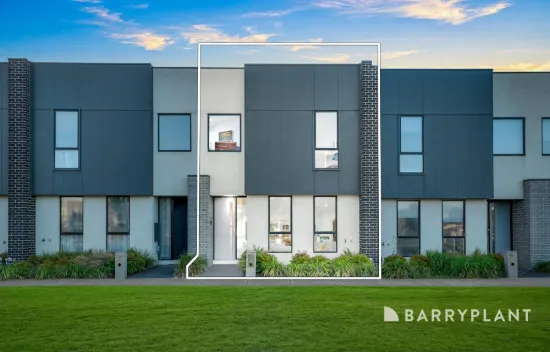 8 Nostrand Walk, Point Cook, Vic 3030