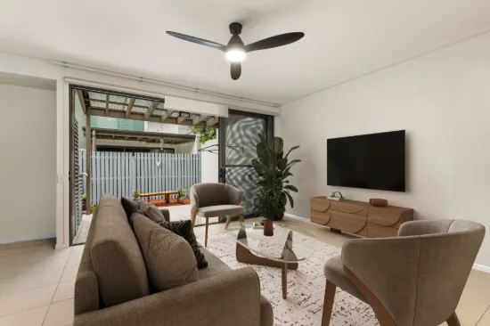 8 The Gardenway, Robina, Qld 4226