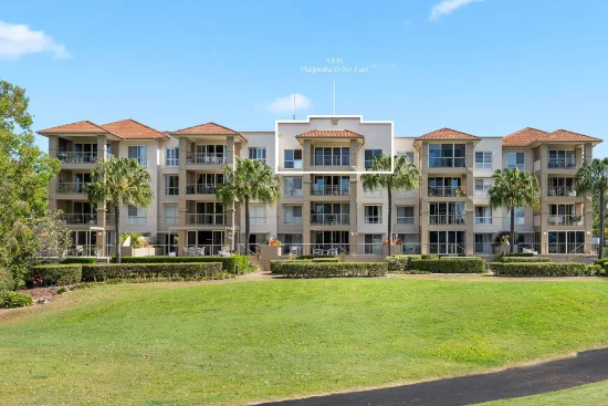 8438 Magnolia Drive, Hope Island, Qld 4212