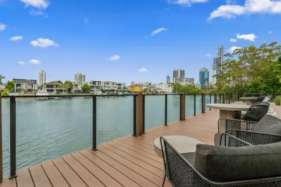 86/18 Remembrance Drive, Surfers Paradise, Qld 4217-Image