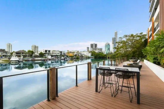 87/18 Remembrance Drive, Surfers Paradise, Qld 4217-Image