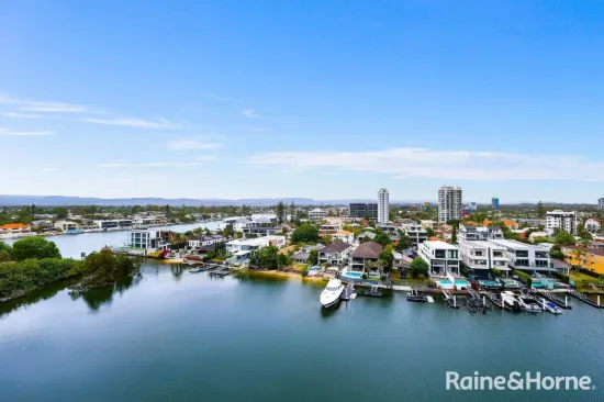 87/18 Remembrance Drive, Surfers Paradise, Qld 4217-Image