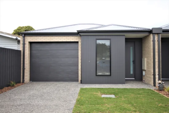 8B Alder Crescent, Bell Park, Vic 3215 - For Rent
