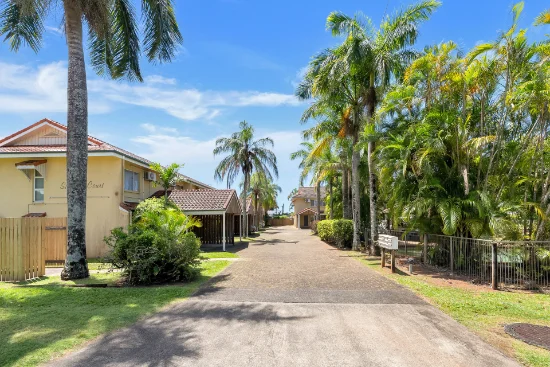 9/11-13 Short Street, Redlynch, Qld 4870