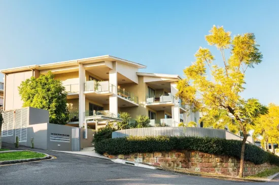 9/130 Gray Rd, West End, Qld 4101