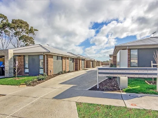 9/181 Riversdale Drive, Tarneit, Vic 3029