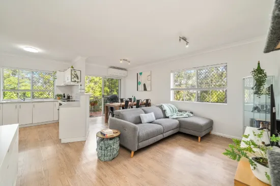 9/2 Surrey Street, Nundah, Qld 4012