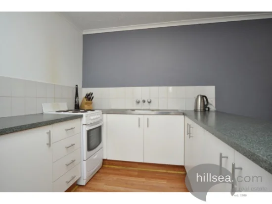 9/25 Ahern Street, Labrador, Qld 4215