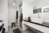 9/31-33 The Strand, North Ward, Qld 4810-Image