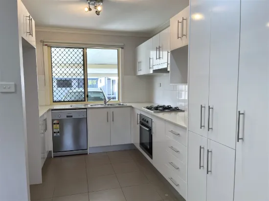 9/5 Atkinson St, Middlemount, Qld 4746