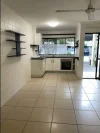 9/6 Hector Cl, Westcourt, Qld 4870-Image