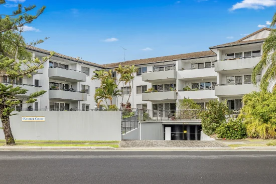 9/65 Bayview Street, Runaway Bay, Qld 4216-Image