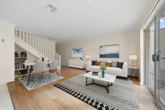 9/7-9 Blackall Avenue, Crestwood NSW 2620-Image