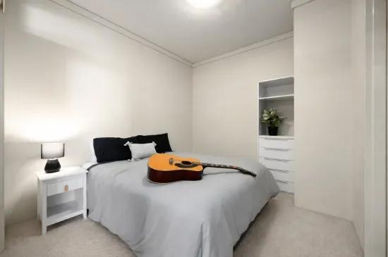 908/360 Marine Parade, Labrador, Qld 4215-Image