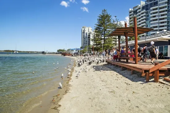 908/360 Marine Parade, Labrador, Qld 4215-Image