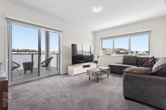 96/2 Peter Cullen Way, Wright, ACT 2611