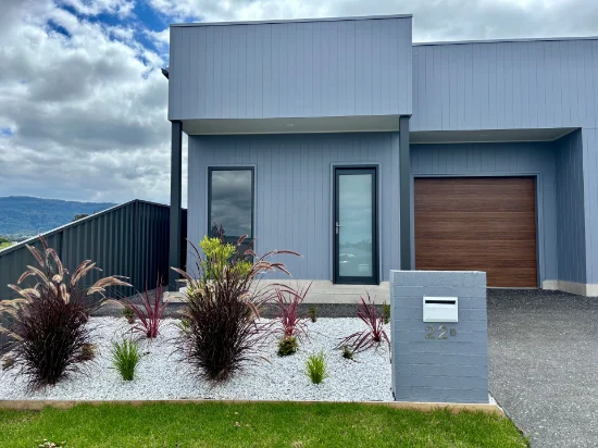 B/22 Altitude Street, BADAGARANG NSW 2540-Image