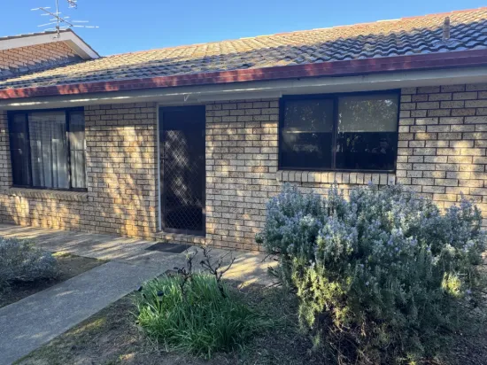 C/17 Willawong Street, Young, NSW 2594