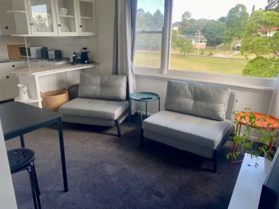 Flat 1/2 Girraween Crescent, Bega, NSW 2550
