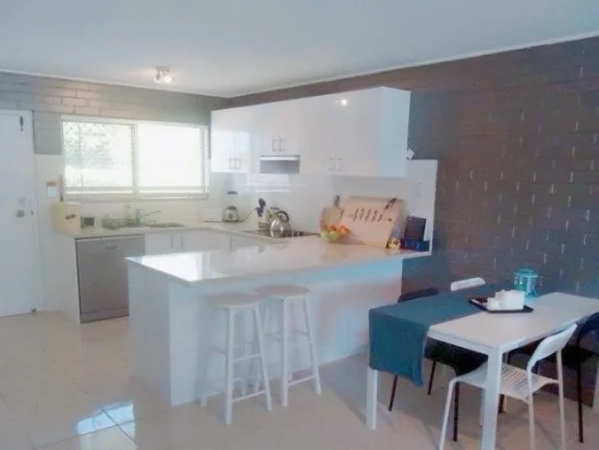 ID:21196755/23 Alexandra Avenue, Broadbeach, Qld 4218