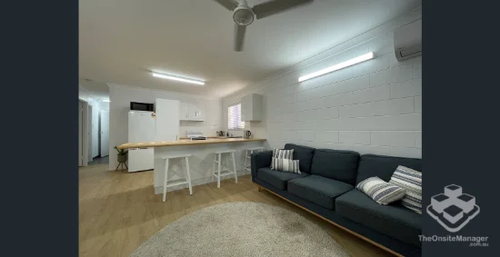 ID:21197040/77 Queens Road, Hermit Park, Qld 4812