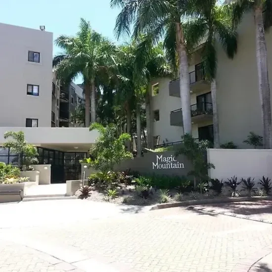 ID:21203158/1 Great Hall Drive, Miami, Qld 4220
