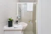 Room 2-4/20 White Street, Southport, Qld 4215-Image