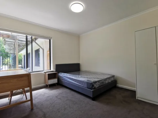 Room 6 / 8 Naomi Ct, Bayswater, Vic 3153