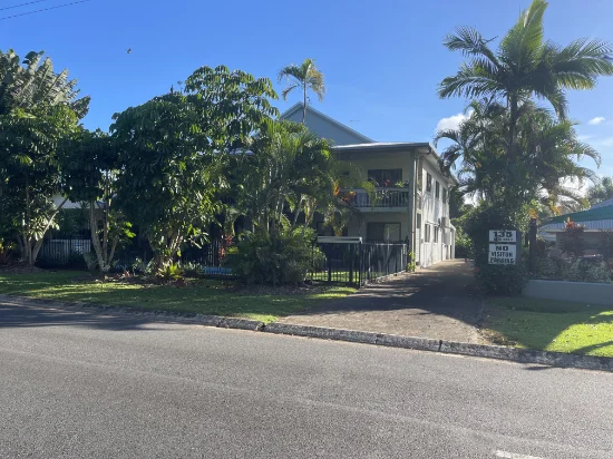 Unit 1/135 Reid Rd, Wongaling Beach, Qld 4852