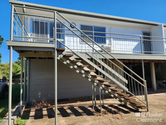 Unit 1/16 Douglass Street, Clermont, Qld 4721