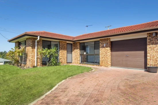 Unit 1/2 Ash Ct, Arundel, Qld 4214
