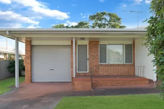 Unit 1/20 Doherty Street, Rockville, Qld 4350