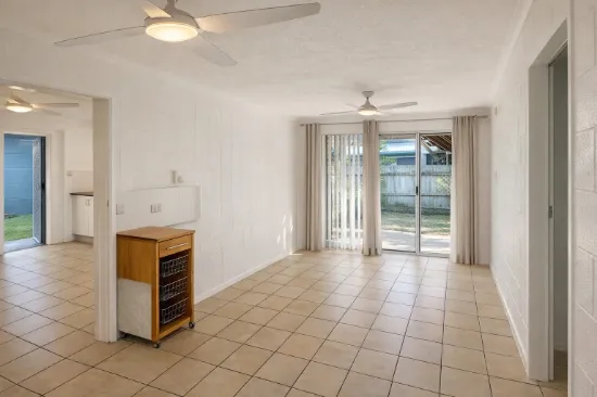 Unit 1/39 Brisbane Rd, Mooloolaba, Qld 4557